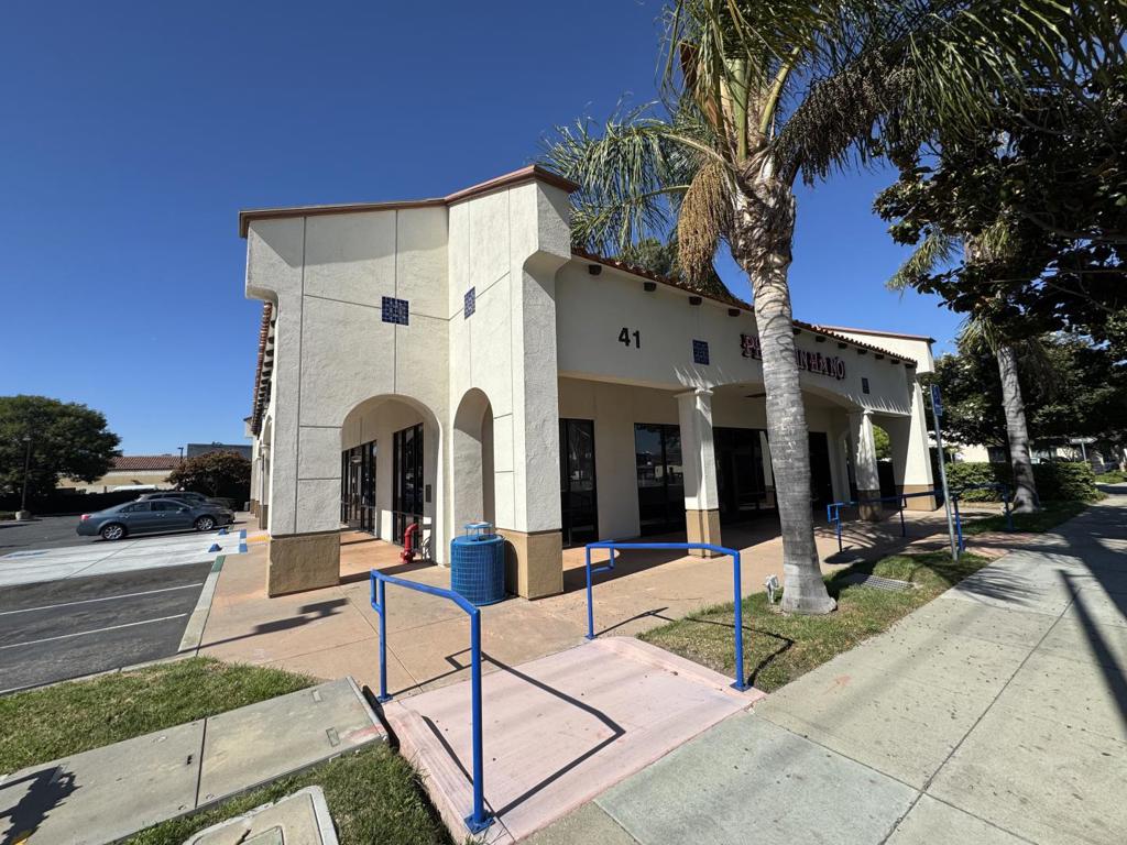 61 Serra Way