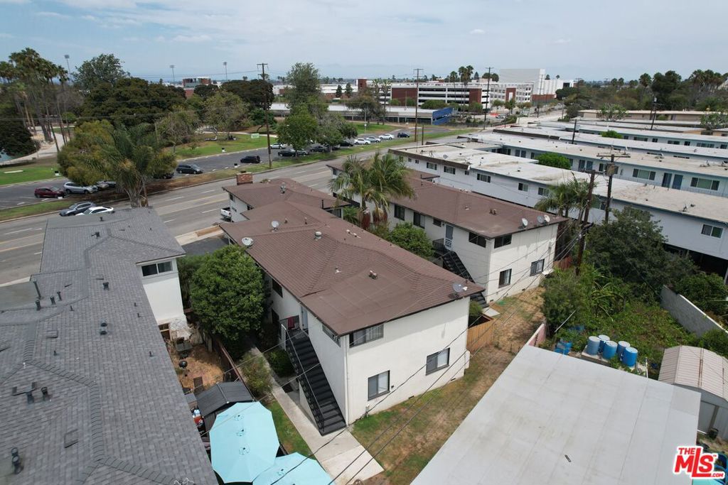 3444 Redondo Beach Boulevard