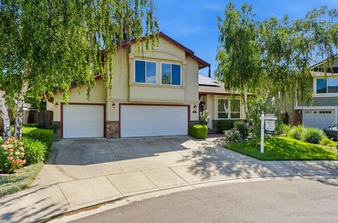 Photo of 2709 Calle De La Loma, Pleasanton, CA 94566 (MLS # ML82044455)