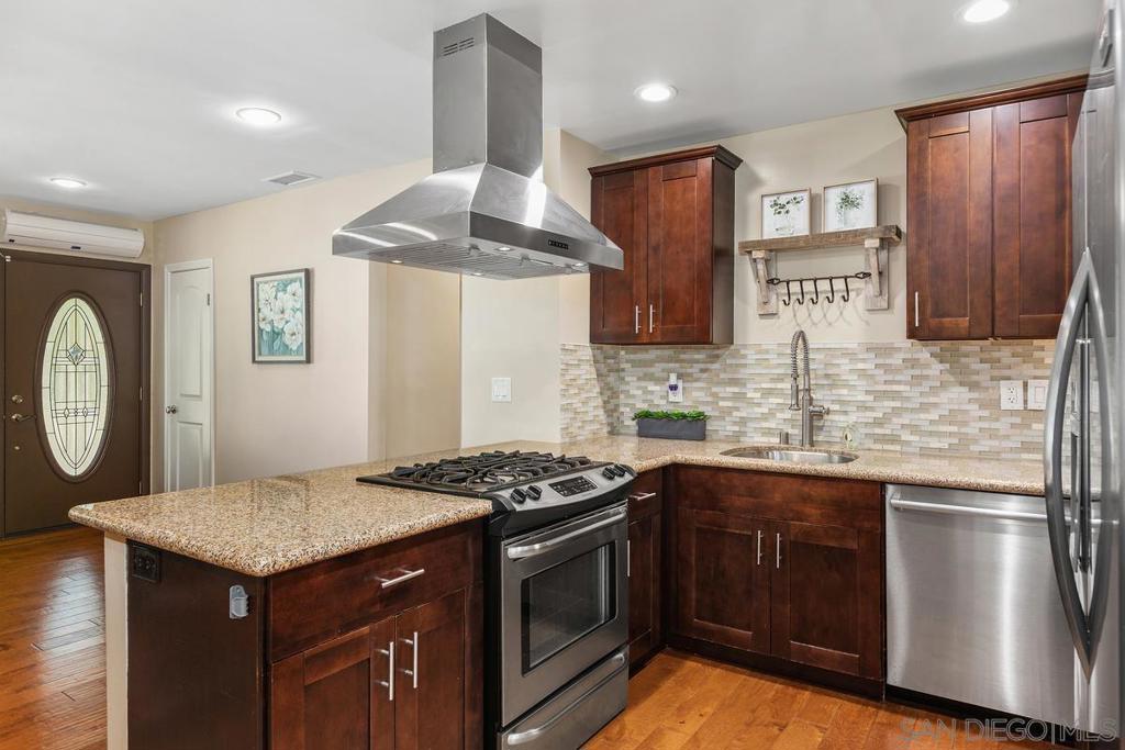 La Mesa - Residential