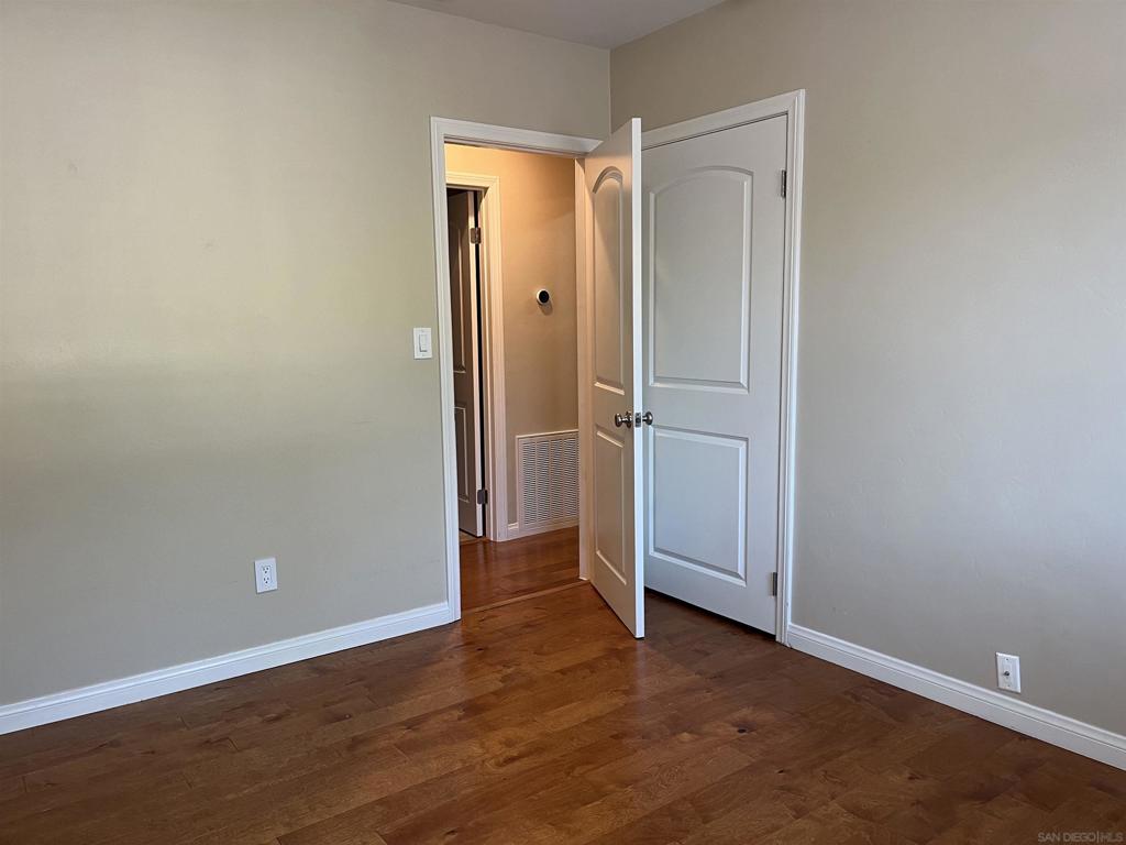 La Mesa - Residential