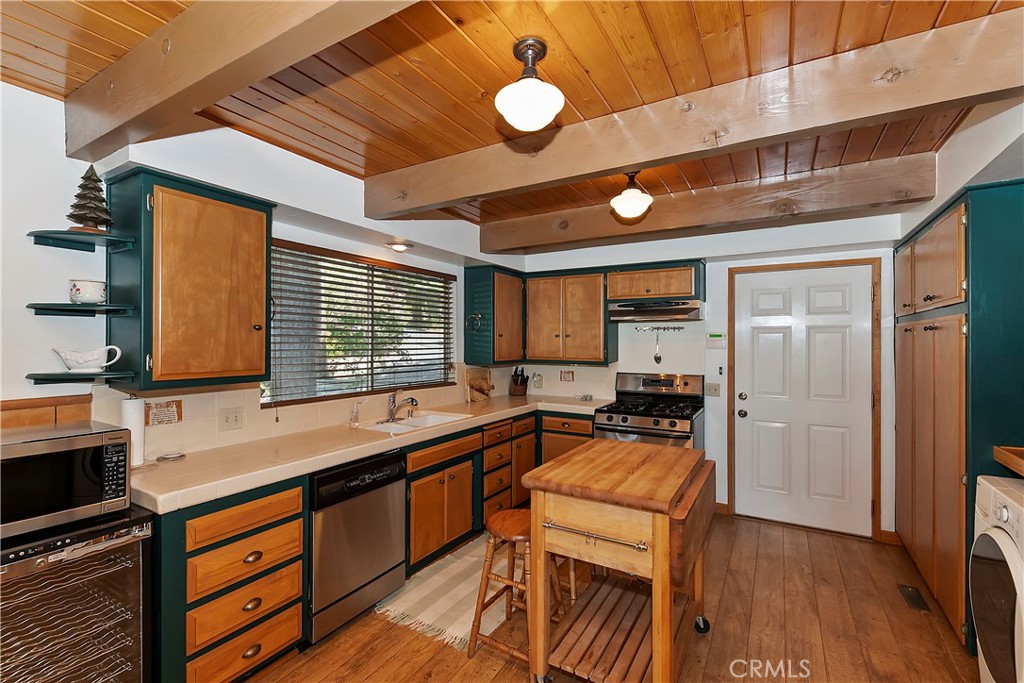 535 Pioneer Road