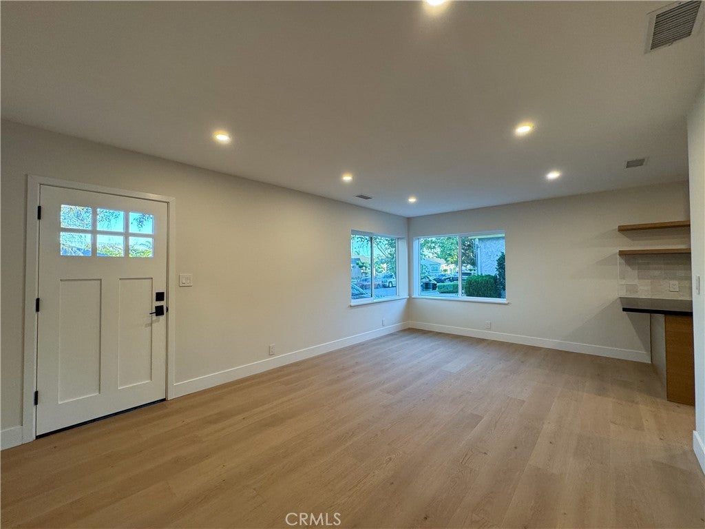12223 Chavers Ave