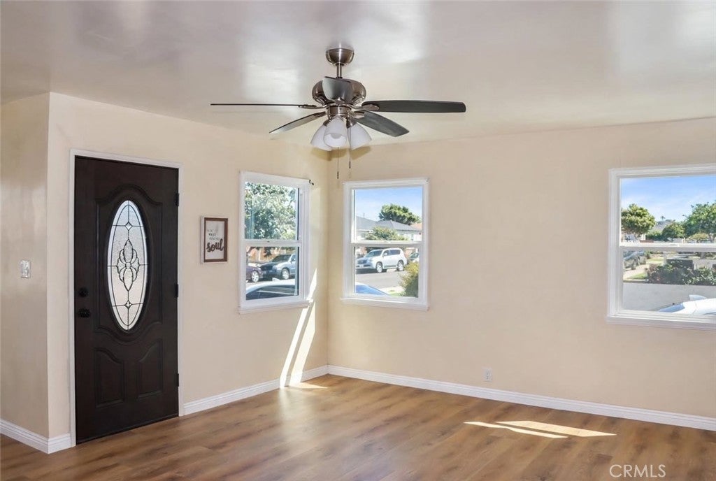 2404 W 153rd