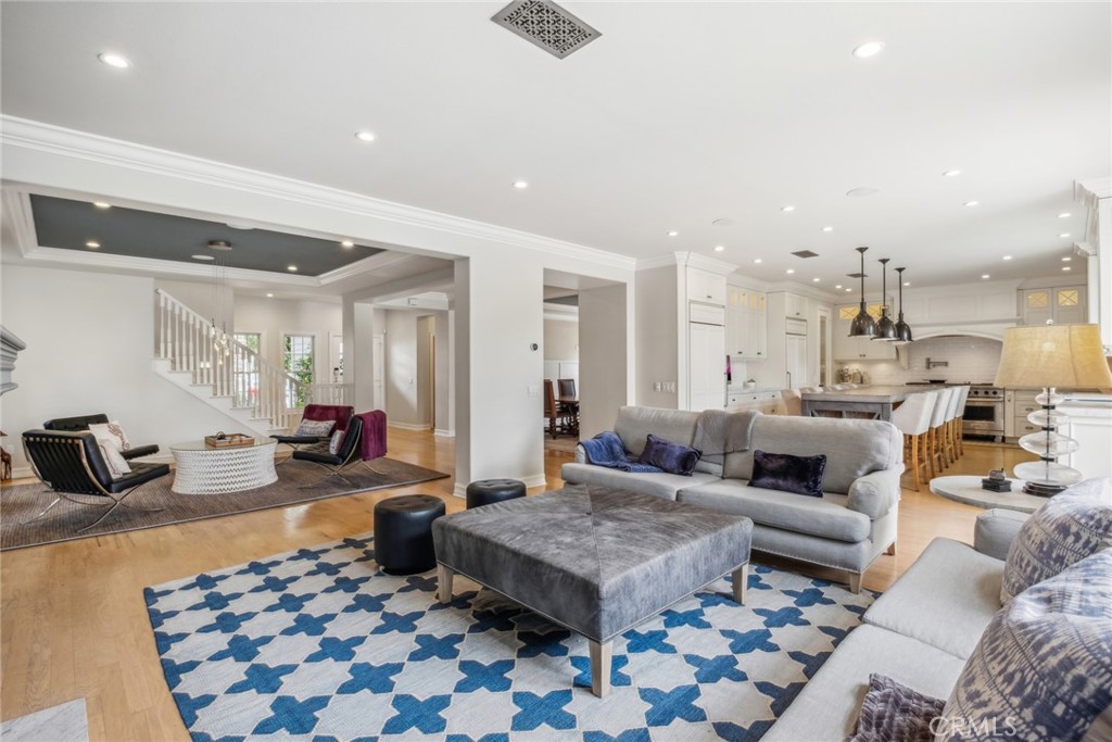 Castaways (CAST) - Residential Lease