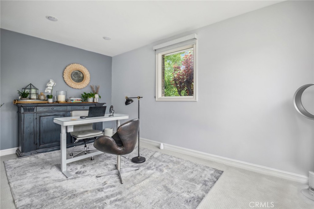 Castaways (CAST) - Residential Lease