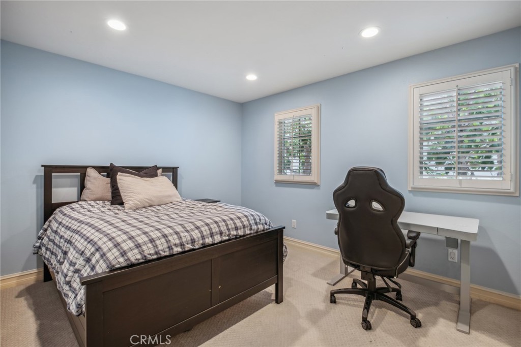 Castaways (CAST) - Residential Lease