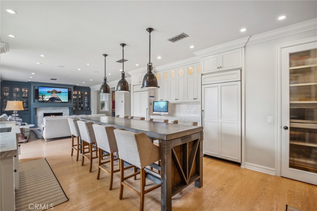 Castaways (CAST) - Residential Lease