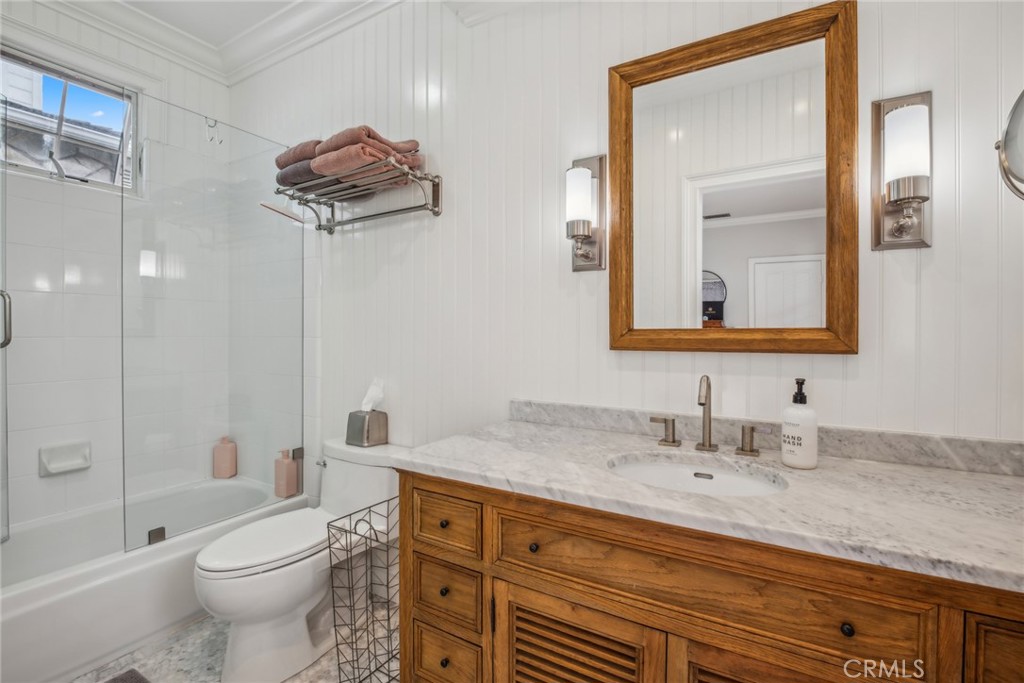 Castaways (CAST) - Residential Lease