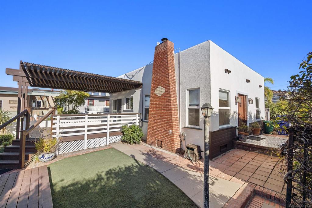 Ocean Beach - Residential