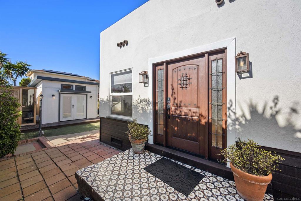 Ocean Beach - Residential