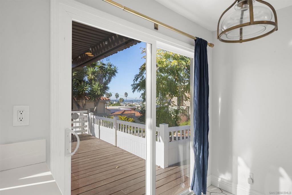 Ocean Beach - Residential