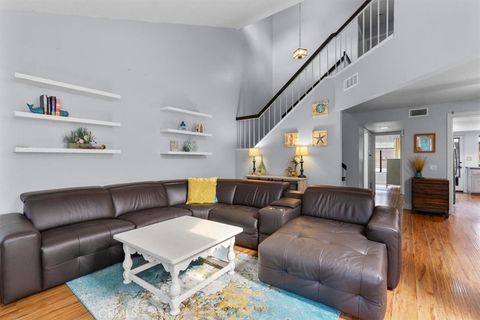 8520 Lake Knoll C Garden Grove CA 92844