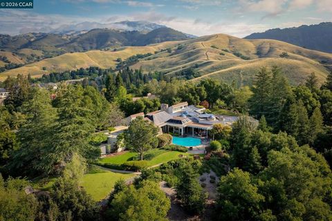 Photo of 2305 Saddleback Dr Dr, Danville, CA 94506 (MLS # 41133698)