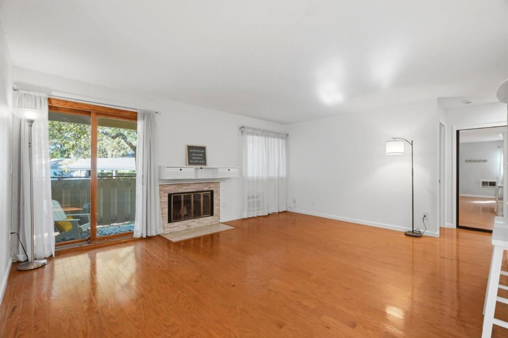 1534 Alma Terrace
