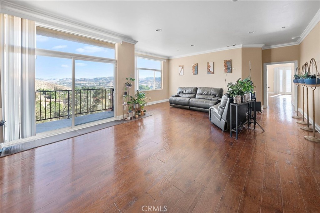 Custom Agua Dulce (CADUL) - Residential