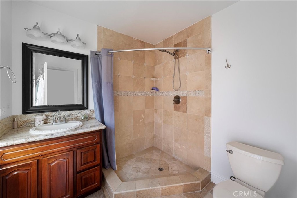 Custom Agua Dulce (CADUL) - Residential
