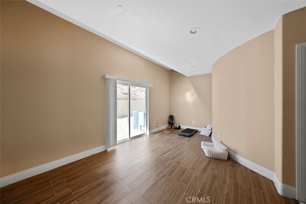Custom Agua Dulce (CADUL) - Residential