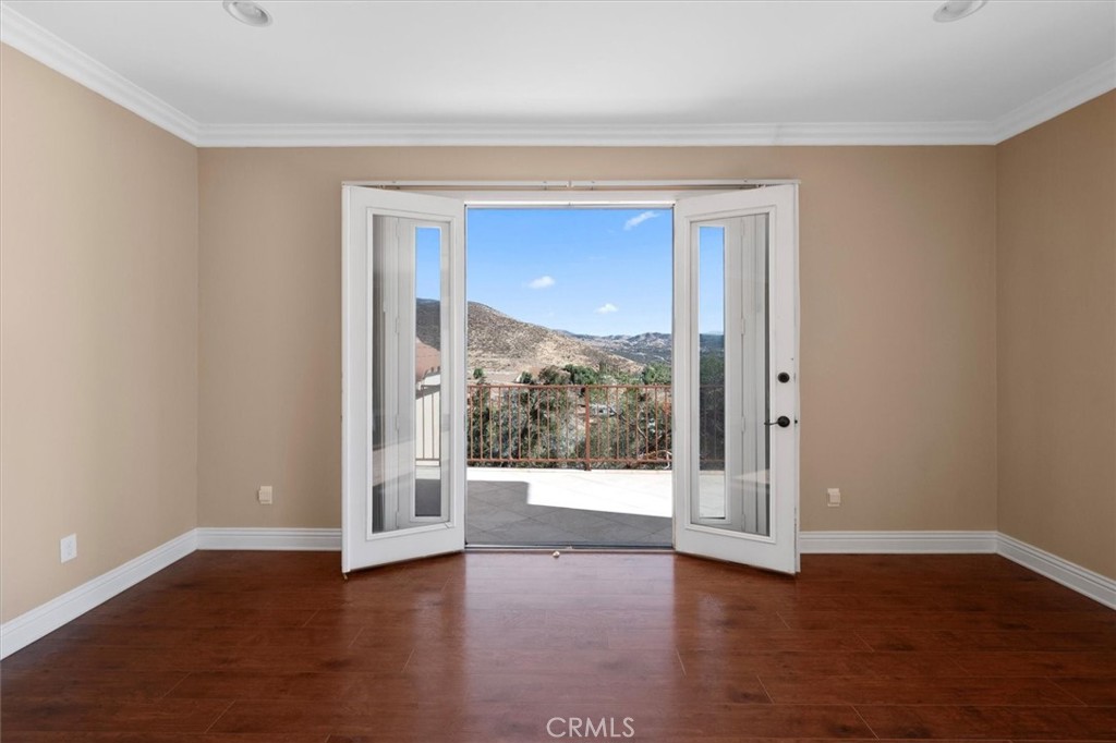 Custom Agua Dulce (CADUL) - Residential