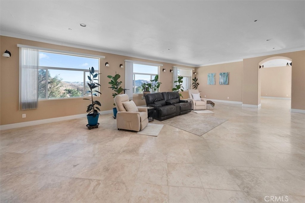 Custom Agua Dulce (CADUL) - Residential