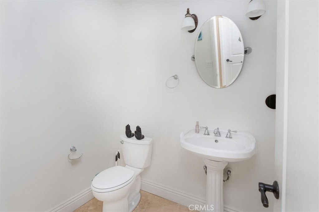 Custom Agua Dulce (CADUL) - Residential
