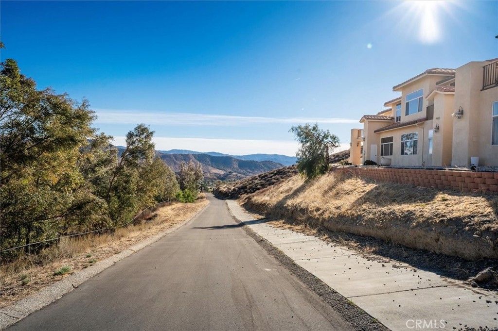 Custom Agua Dulce (CADUL) - Residential
