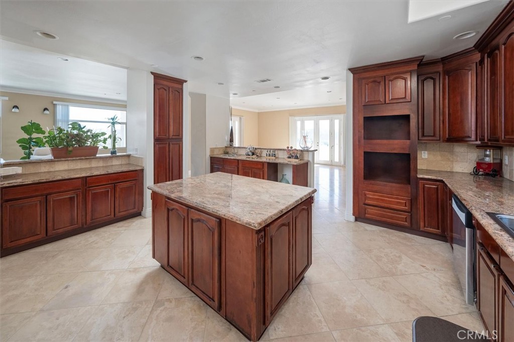 Custom Agua Dulce (CADUL) - Residential