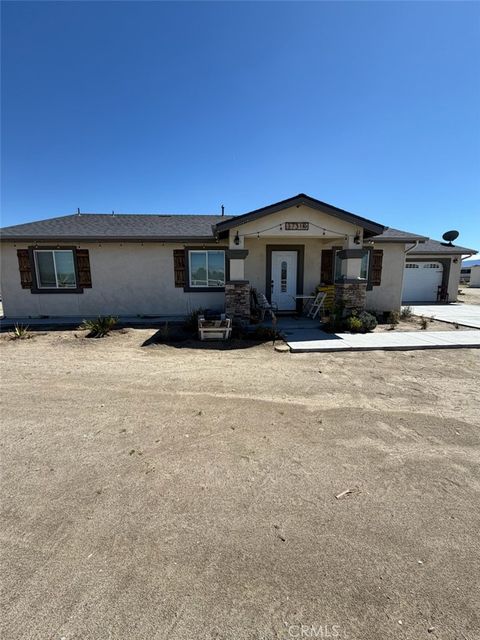 Photo of 37310 111th St E, Littlerock, CA 93543 (MLS # SR26075721)