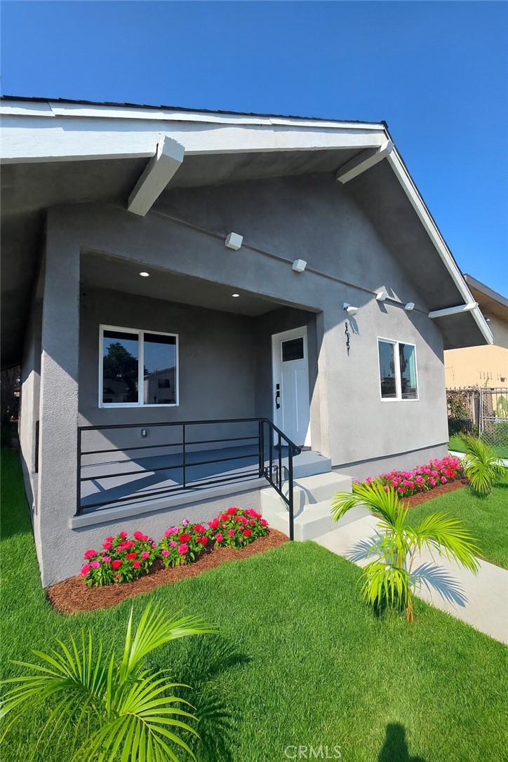 Fully Permitted Rebuild—Turnkey in South L.A. near all downtown attractions and major transportation lines.
Welcome to 427 E 61st Street—a top-to-bottom renovation done with permits. Brand-new foundation, electrical, plumbing, HVAC, dual-pane windows, roof, and a complete interior re-design. The bright, open plan makes the 1,022 sq ft feel much larger, anchored by a crisp new kitchen and two new bathrooms including a private primary suite with ensuite. Designer touches, modern finishes and the peace of mind that comes from quality work makes this a house you have to see in person.
Outside, enjoy all-new landscaping with sprinkler system & lush lawn and palms, a welcoming front porch, a massive backyard ready for the next family party and a detached garage with ADU potential for future value. This move-in-ready home delivers the peace of mind buyers want and the curb appeal they love.
Recent remodeled SFR sales nearby—142 E 64th St at \$728k**, 6422 S Figueroa at \$700k**, and 322 W Gage at \$695k**—underscore the demand for quality renovations in this pocket of South L.A. 427 E 61st stands out with full-scope permitted work, a new primary suite, and ADU-ready garage—the complete package
Listing Agent holds an equity/ownership interest in this property