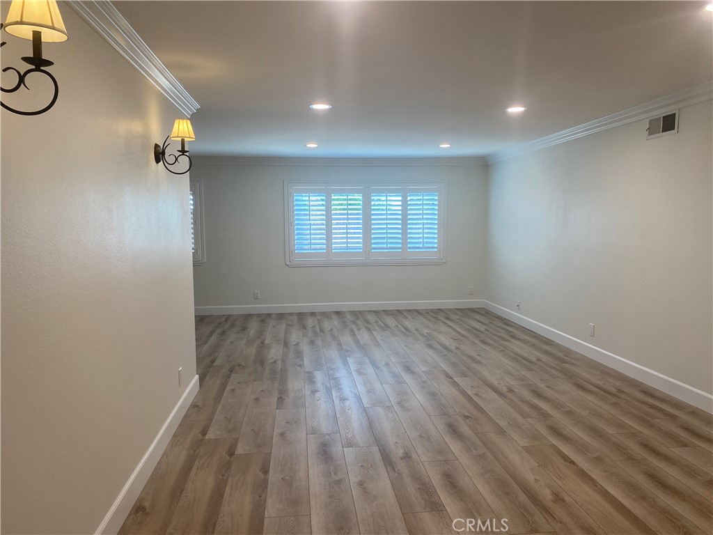 430 Buttonwood Drive