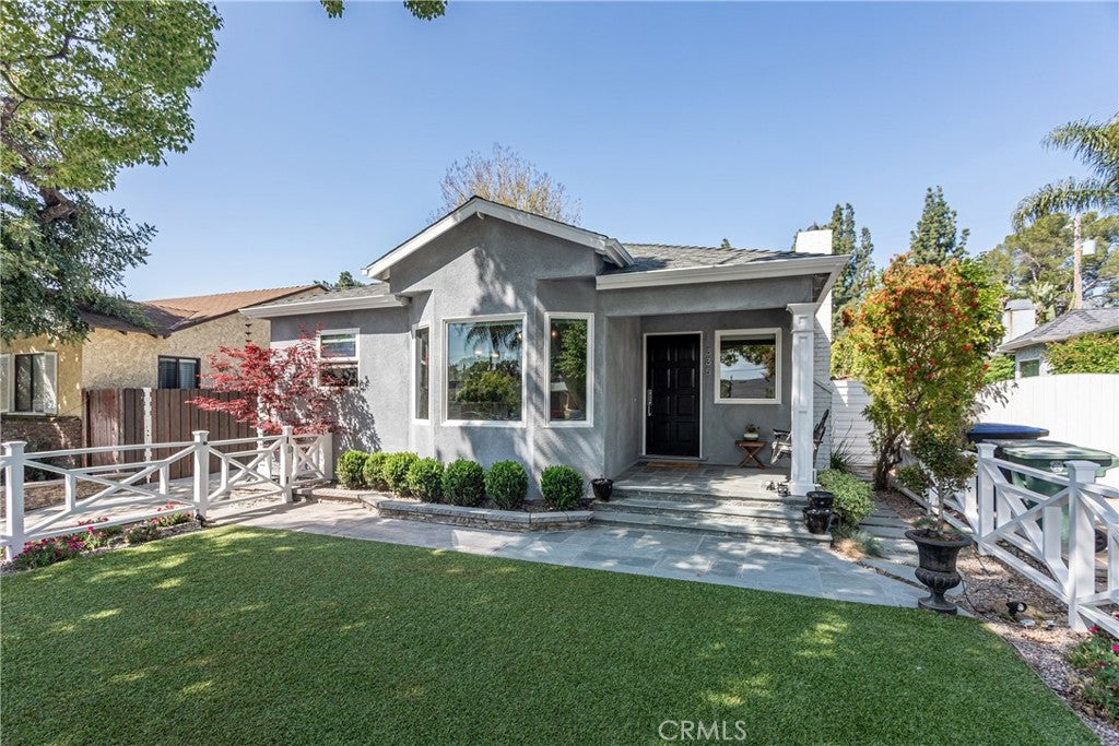 335 N Catalina Street