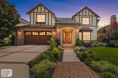 Photo of 107 Carnoustie Drive, Half Moon Bay, CA 94019 (MLS # ML82041369)