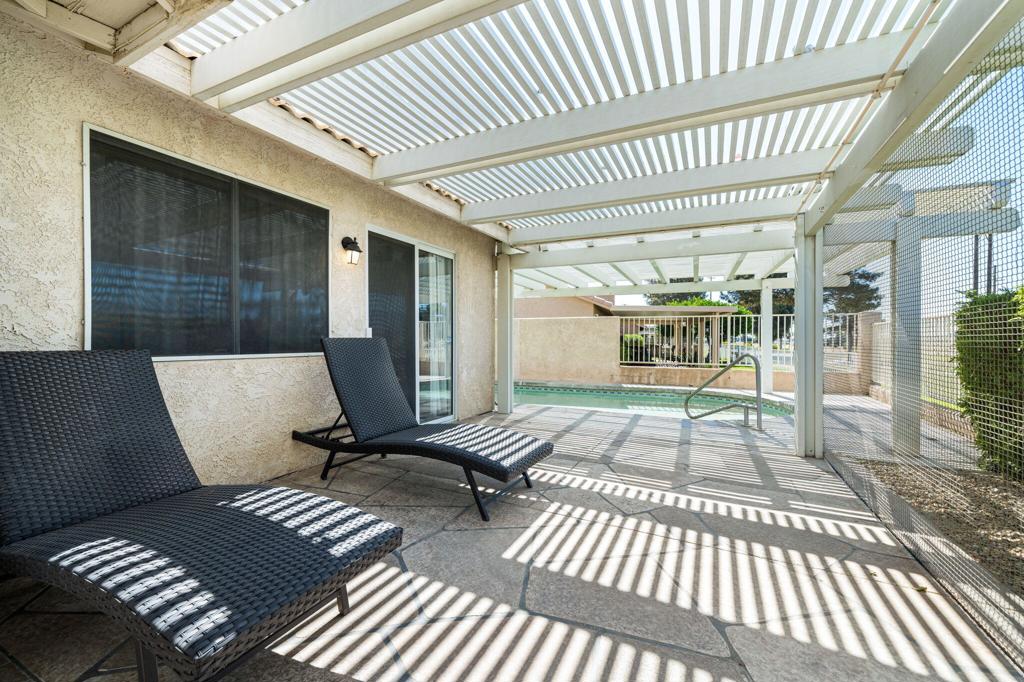 Tri Palm Estates - Residential