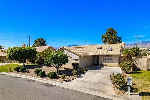 Photo of 73751 White Sands Drive, Thousand Palms, CA 92276 (MLS # 219137023DA)