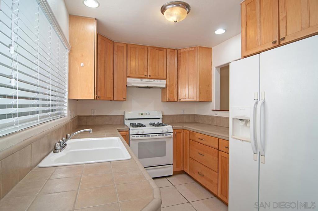 Pacific Beach - Residential Income