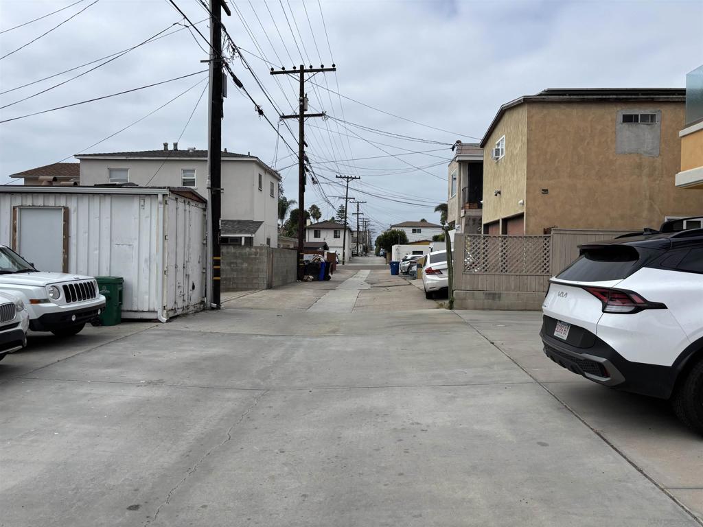 Pacific Beach - Residential Income