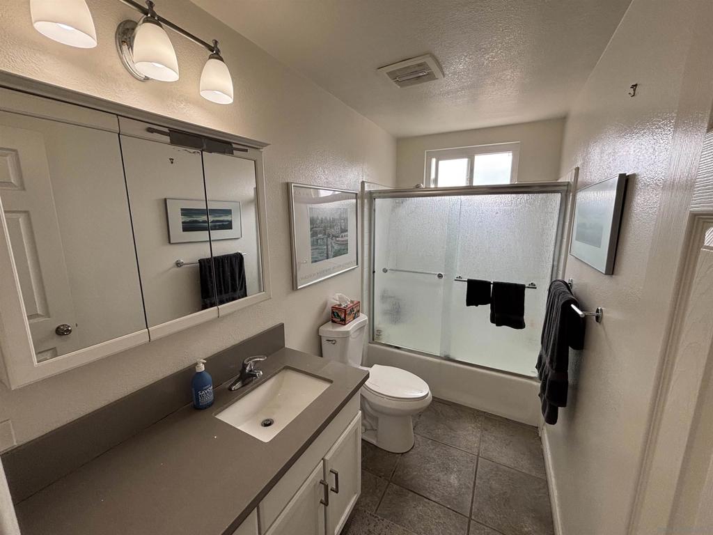 Pacific Beach - Residential Income