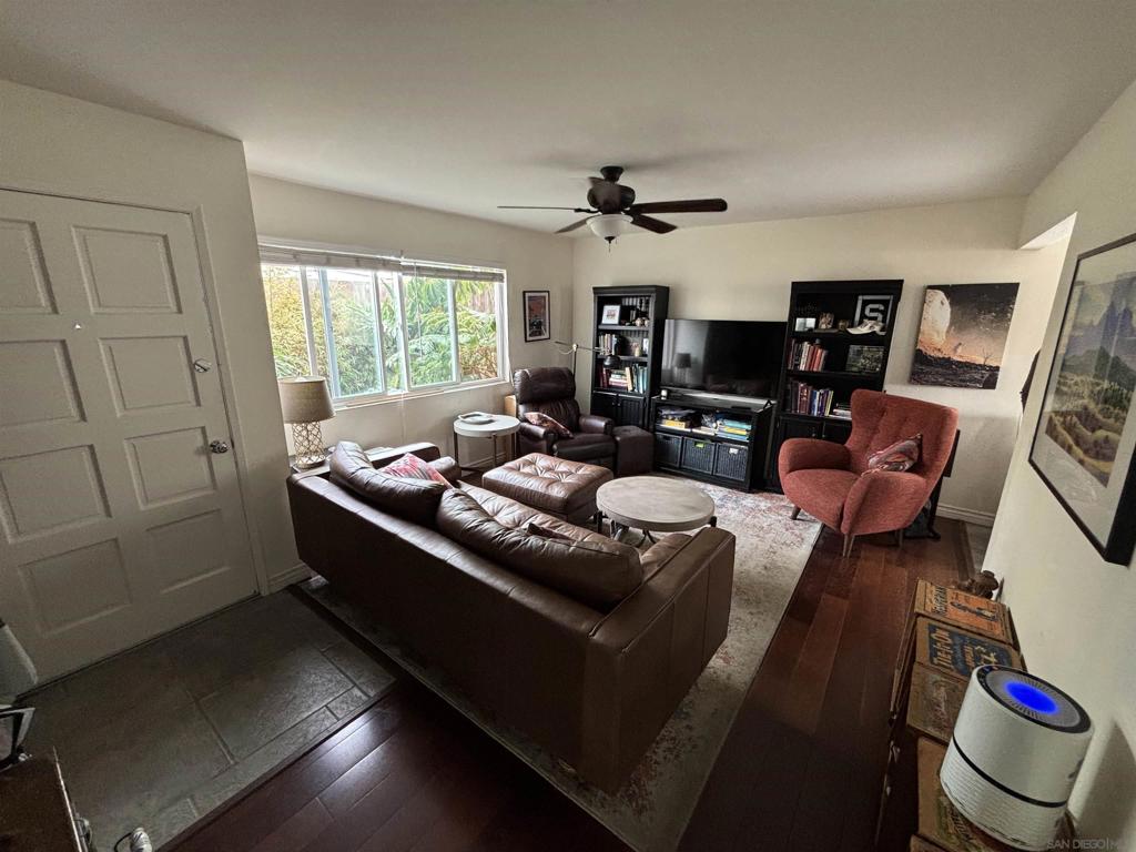 Pacific Beach - Residential Income