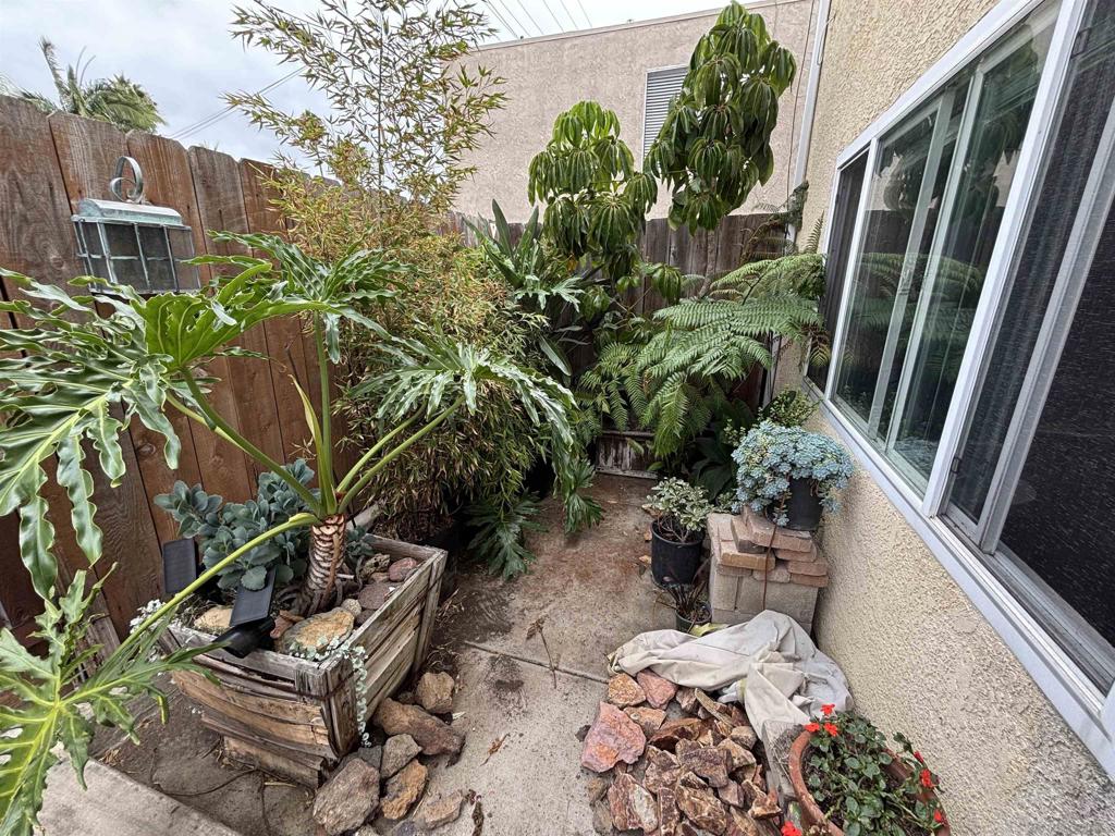 Pacific Beach - Residential Income