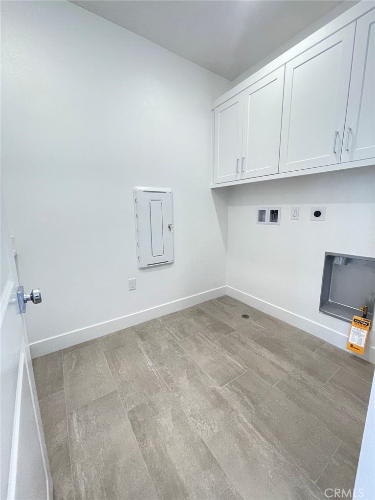 Estela - Residential Lease