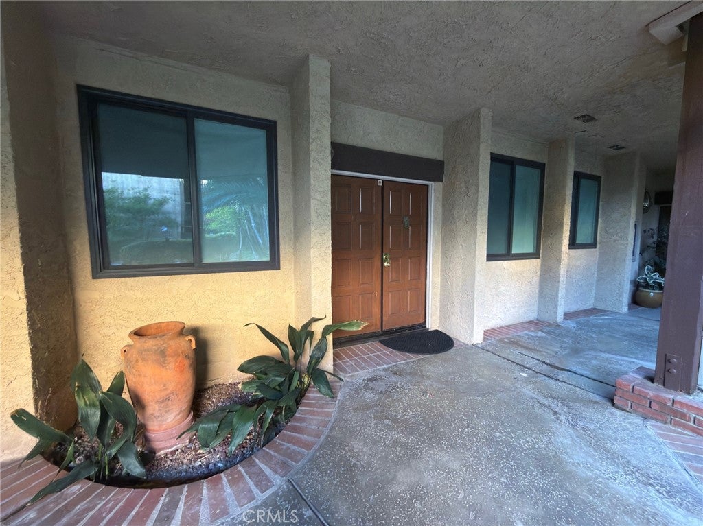 Photo of 13214 Moorpark ST #108, Sherman Oaks, CA 91423 (MLS # SR26213401)