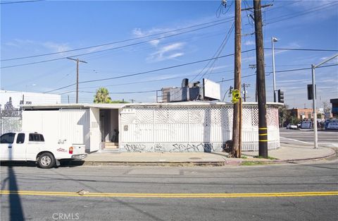 Photo of 1547 Grande Vista Avenue SE, Los Angeles, CA 90023 (MLS # DW26004373)