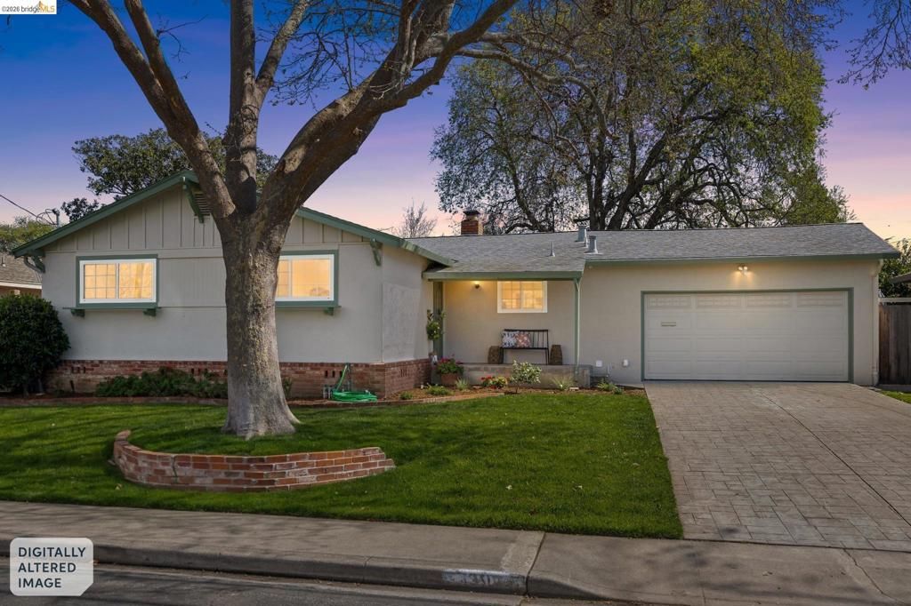 Photo of 3994 Newcastle Rd Rd, Concord, CA 94519 (MLS # 41126798)