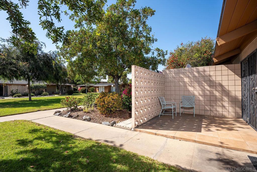 513 Shady Ln B