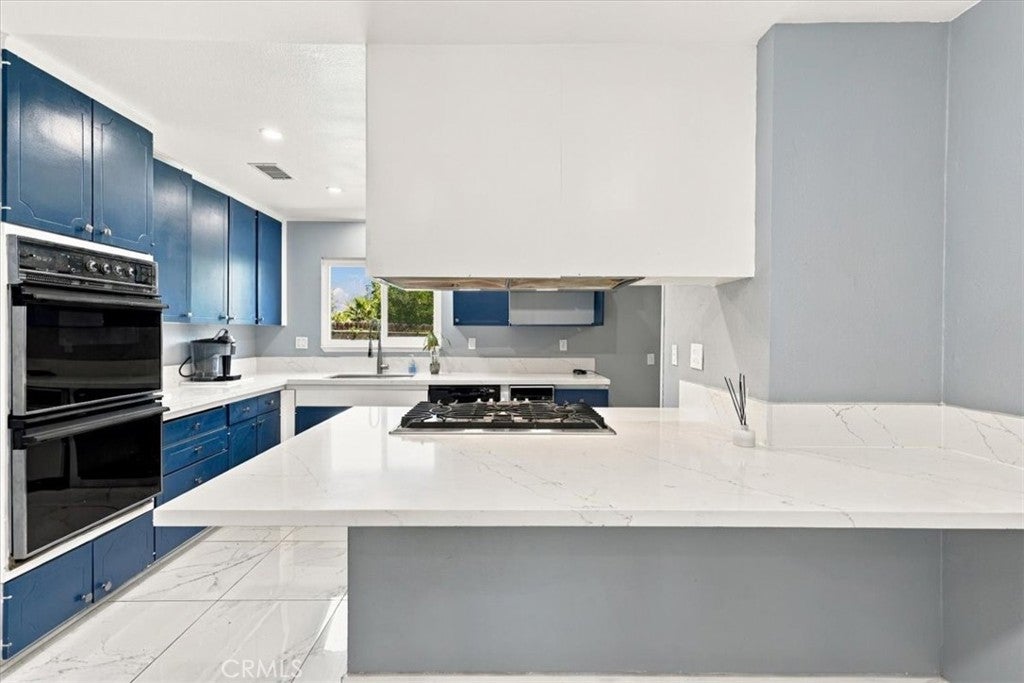 5985 Kitty Hawk Drive