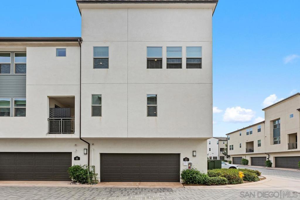 16755 Coyote Bush 89