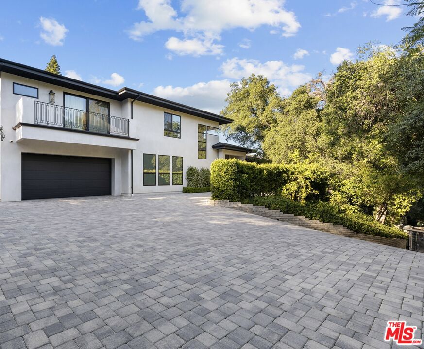 Properties 1 17401 Rancho Street