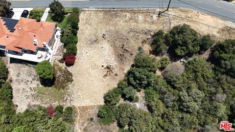 Photo of 14 Bronco Drive, Rancho Palos Verdes, CA 90275 (MLS # 26636987)