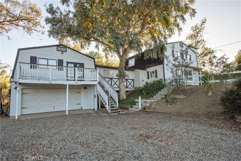 25681 Waldon Menifee CA 92584