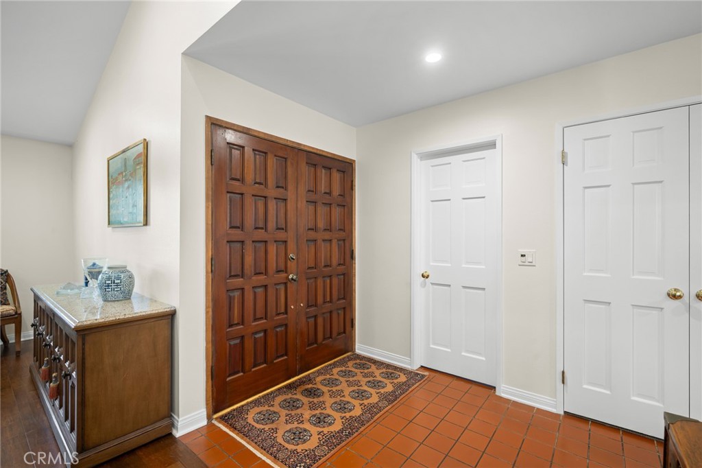 3015 Arrowhead Drive